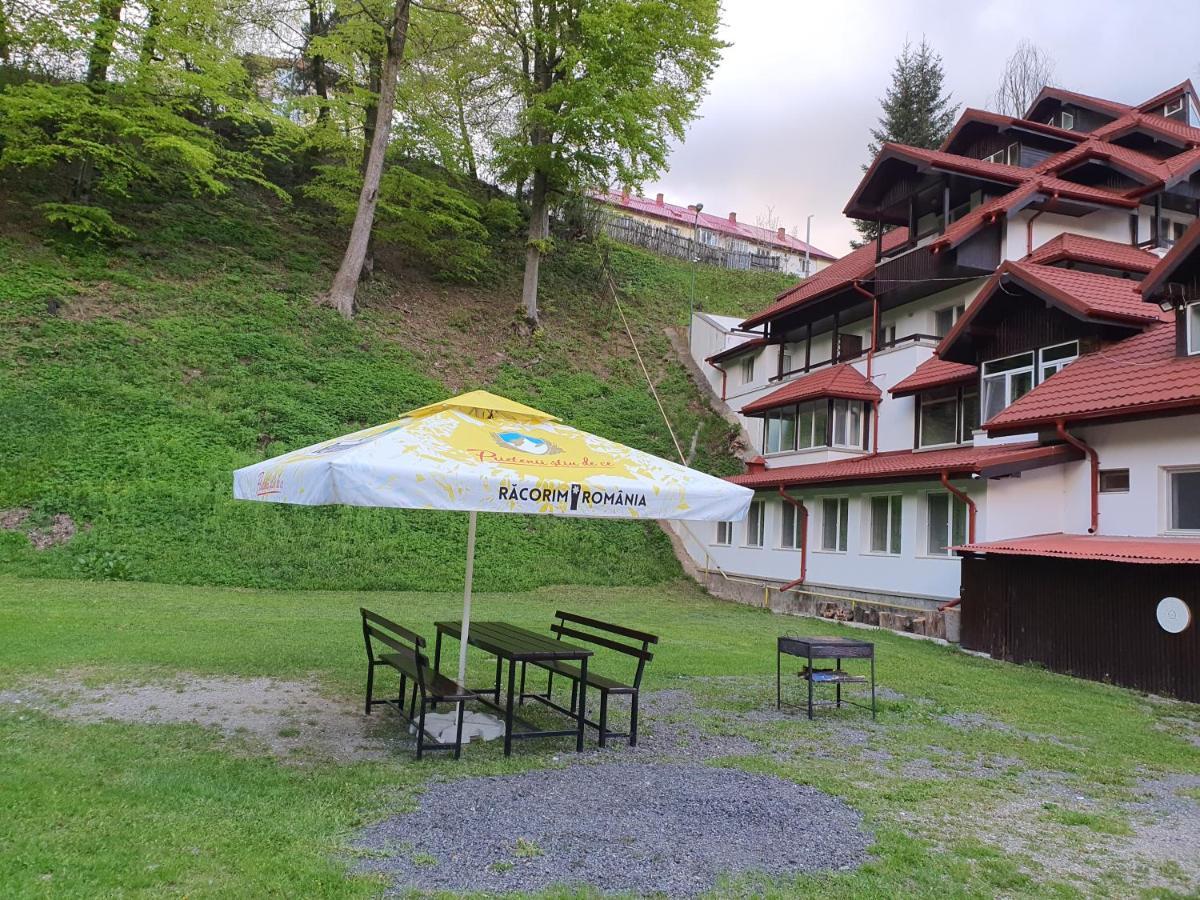 Cristal Sinaia Hotel Exterior foto